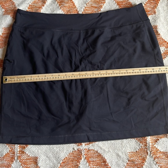 Duluth Trading Co Skirt Skort - Picture 13 of 14